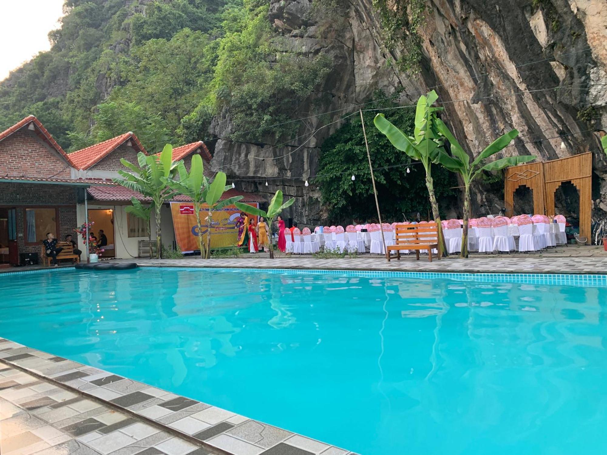 Trang An Lim Garden Hotel Xuan Son Exterior photo